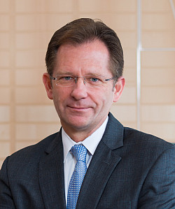 Mark Boekenheide, AIA, LEED AP '82
